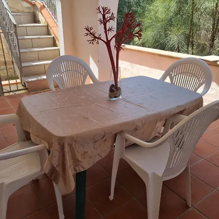 Hébergement de vacances Bifamiliare A 30 M Dal Mare